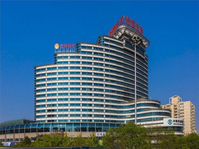 湛江半柔性太阳能折叠包功率